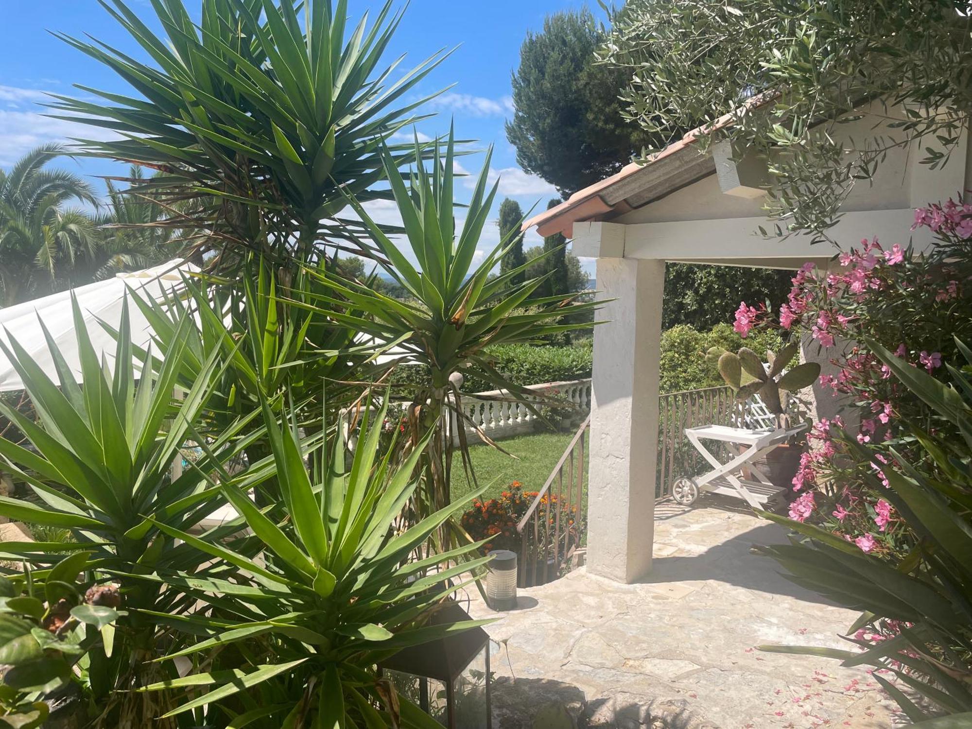 La Bergerie B&B Vence Εξωτερικό φωτογραφία